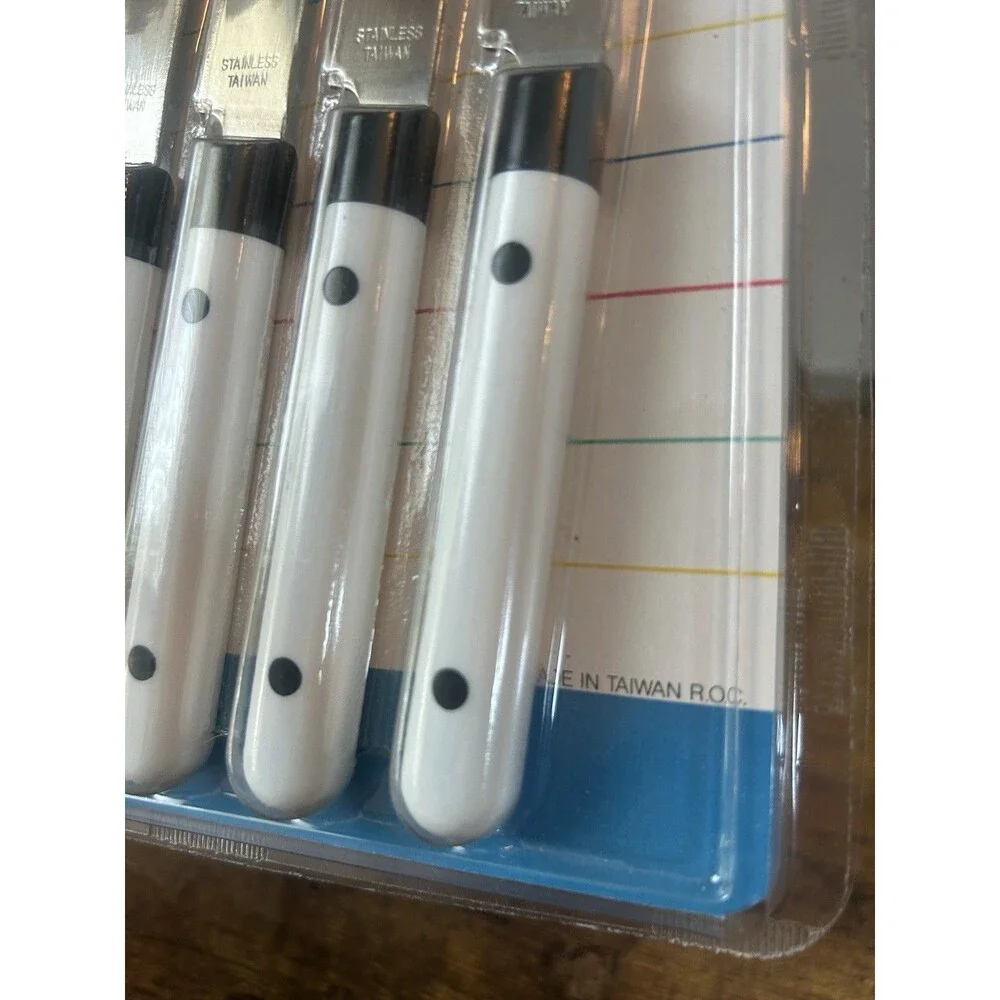 Vintage NOS Stainless Steel Steak Knife Set of 6 White Handles Taiwan ROC Sealed